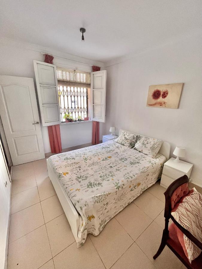 Alex And Renate Apartment Valencia Luaran gambar